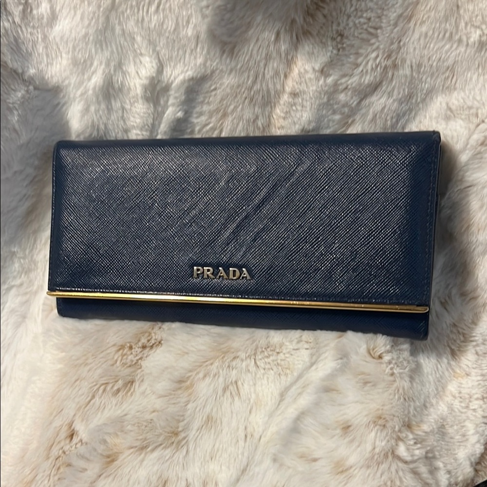 Saffiano Metal Bar Continental Flap Wallet Bluette